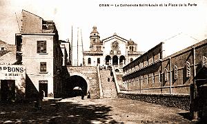 MB h- 033- eglise St-Louis et place de la perle